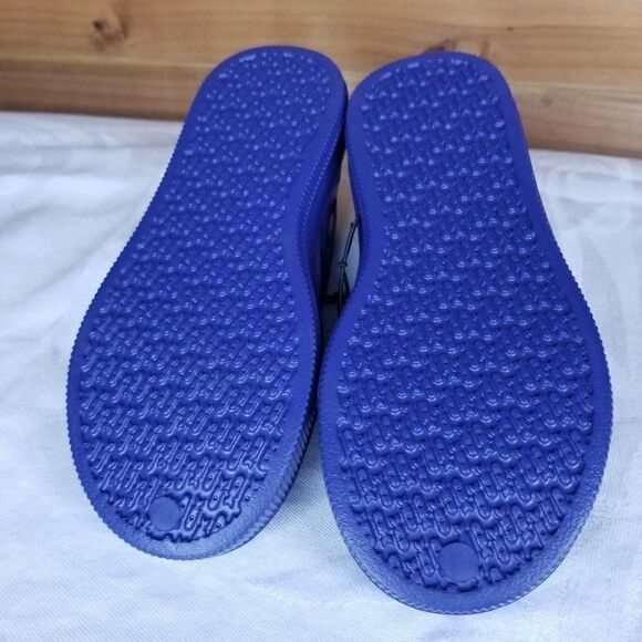 OshKosh B'gosh Boys Clogs (size 10M) - Picture 5 of 8